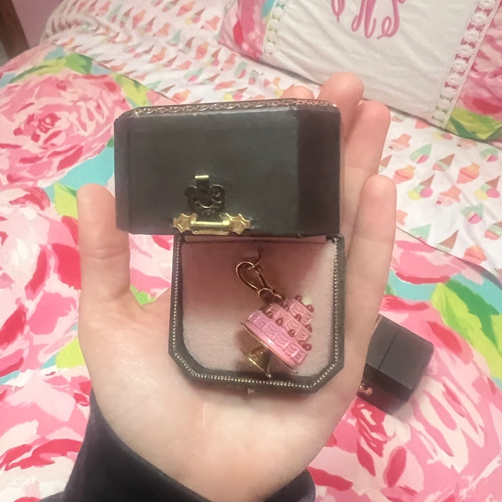 Juicy Couture Pink Tiered Cake Charm